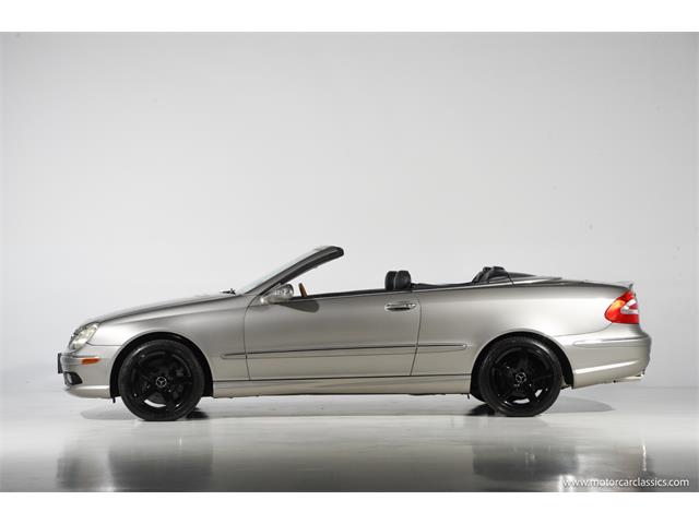 2005 Mercedes-Benz CLK (CC-2098353) for sale in Farmingdale, New York