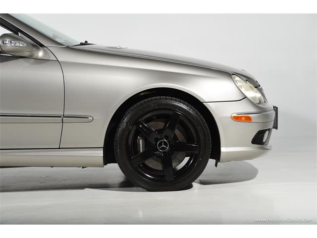2005 Mercedes-Benz CLK (CC-2098353) for sale in Farmingdale, New York