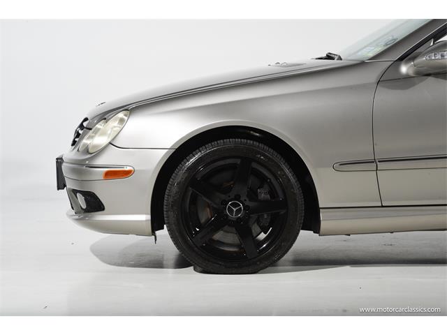 2005 Mercedes-Benz CLK (CC-2098353) for sale in Farmingdale, New York