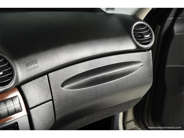 2005 Mercedes-Benz CLK (CC-2098353) for sale in Farmingdale, New York