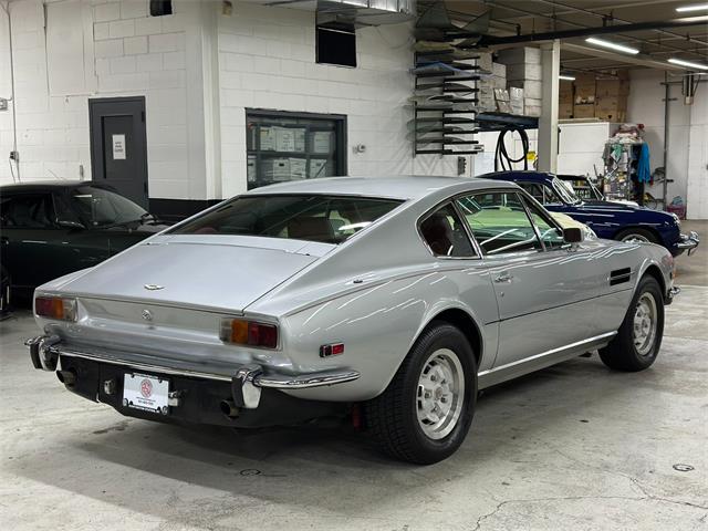 1977 Aston Martin V8 (CC-2098392) for sale in Huntington Station, New York