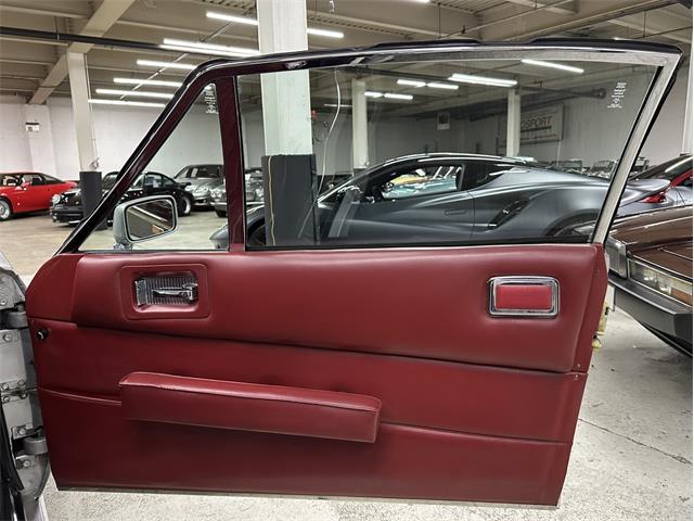 1977 Aston Martin V8 (CC-2098392) for sale in Huntington Station, New York