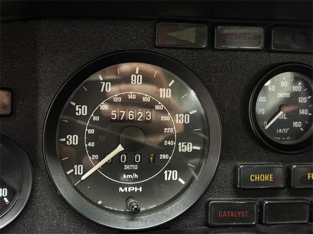 1977 Aston Martin V8 (CC-2098392) for sale in Huntington Station, New York