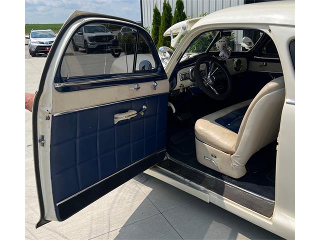 1948 Pontiac Streamliner (CC-2098492) for sale in Corydon, Indiana