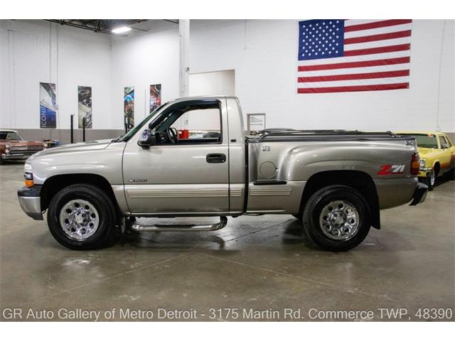 2000 Chevrolet Silverado (CC-2098515) for sale in Kentwood, Michigan