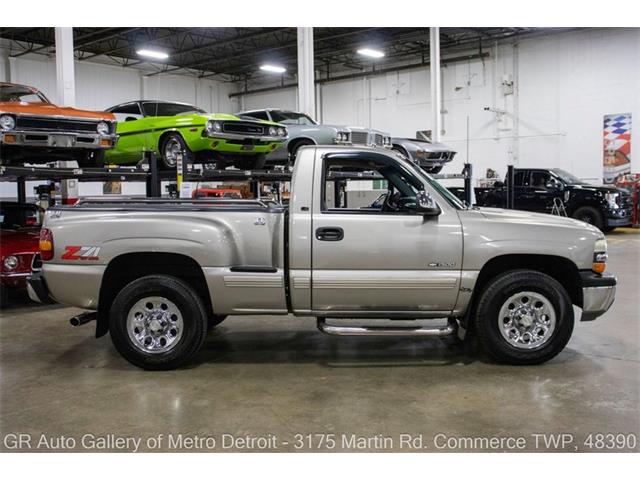 2000 Chevrolet Silverado (CC-2098515) for sale in Kentwood, Michigan
