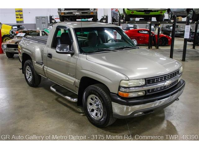 2000 Chevrolet Silverado (CC-2098515) for sale in Kentwood, Michigan