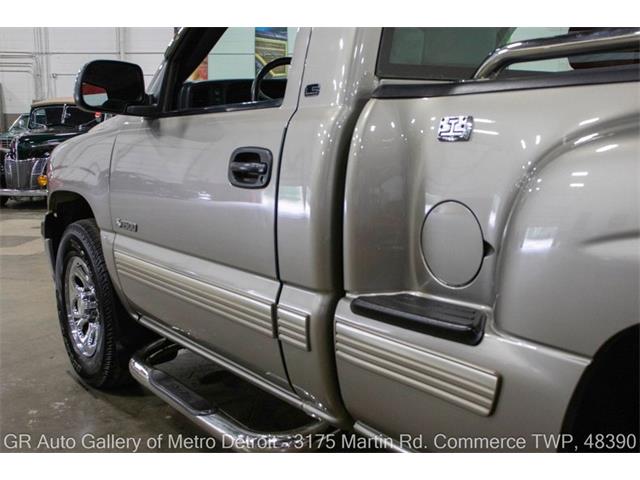 2000 Chevrolet Silverado (CC-2098515) for sale in Kentwood, Michigan