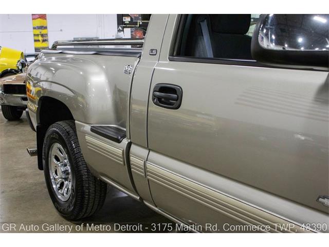 2000 Chevrolet Silverado (CC-2098515) for sale in Kentwood, Michigan