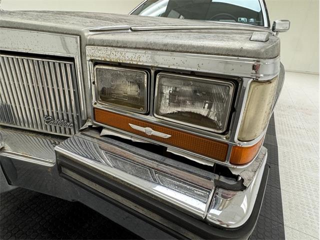 1989 Cadillac Fleetwood Brougham (CC-2098529) for sale in Morgantown, Pennsylvania