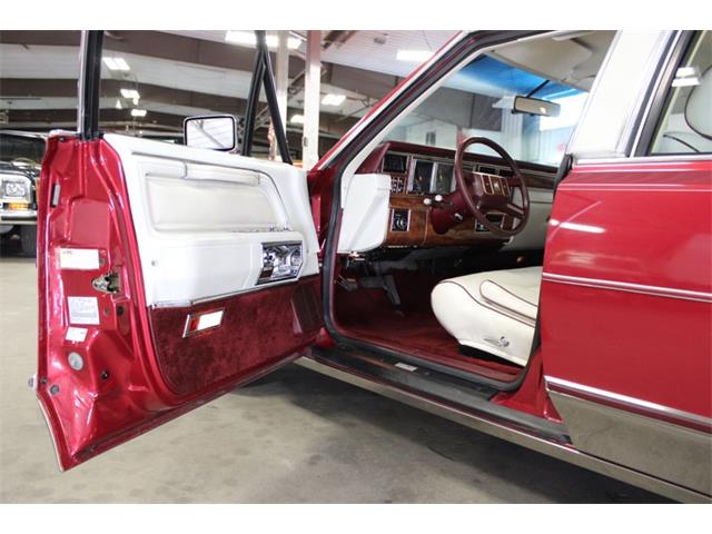 1989 Lincoln Town Car (CC-2098531) for sale in Kentwood, Michigan