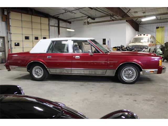 1989 Lincoln Town Car (CC-2098531) for sale in Kentwood, Michigan