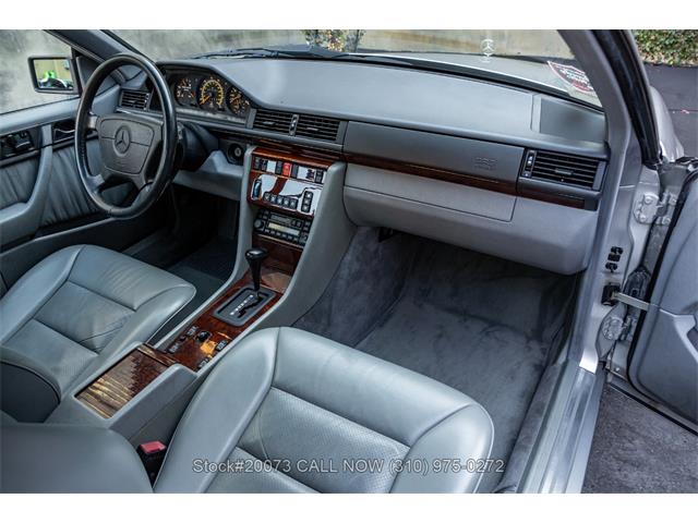 1994 Mercedes-Benz E320 (CC-2098549) for sale in Beverly Hills, California