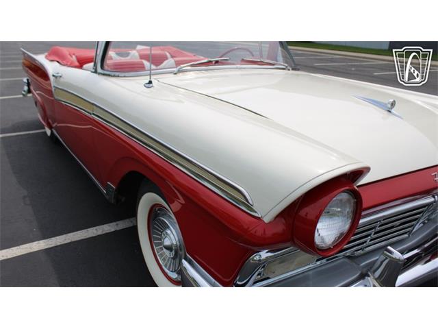 1957 Ford Fairlane 500 (CC-2098621) for sale in Olathe, Kansas