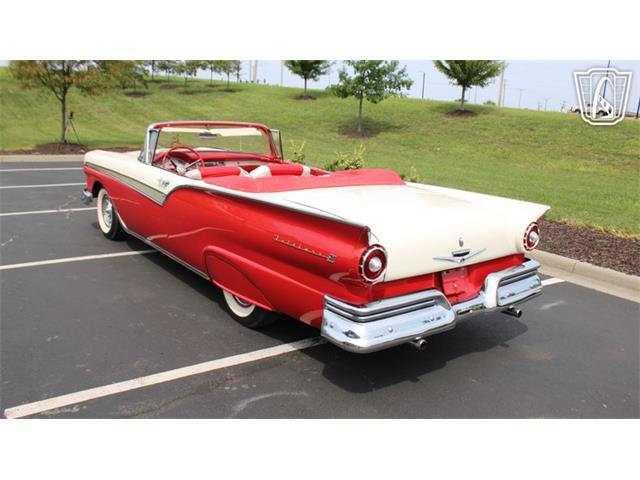 1957 Ford Fairlane 500 (CC-2098621) for sale in Olathe, Kansas