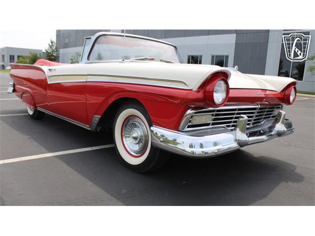 1957 Ford Fairlane 500 (CC-2098621) for sale in Olathe, Kansas