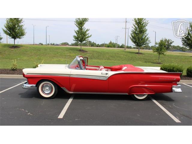1957 Ford Fairlane 500 (CC-2098621) for sale in Olathe, Kansas