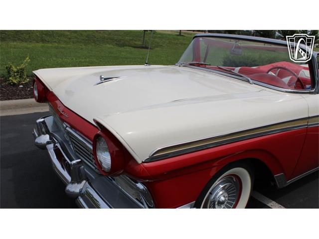1957 Ford Fairlane 500 (CC-2098621) for sale in Olathe, Kansas