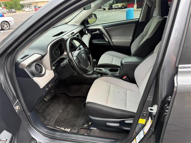2018 Toyota Rav4 (CC-2098765) for sale in Paris , Kentucky