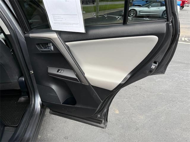 2018 Toyota Rav4 (CC-2098765) for sale in Paris , Kentucky