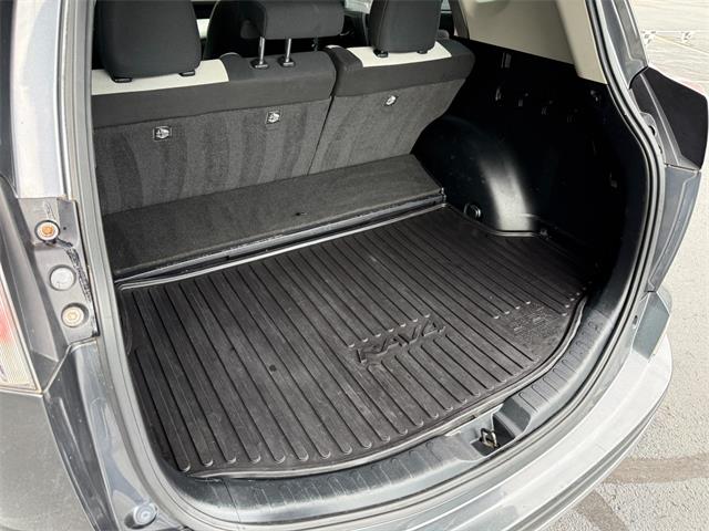 2018 Toyota Rav4 (CC-2098765) for sale in Paris , Kentucky