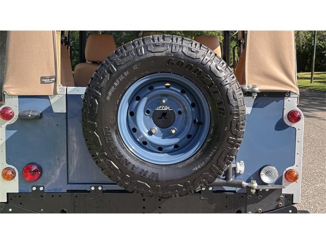 1995 Land Rover Defender 90 (CC-2098780) for sale in Southampton, New York
