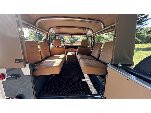 1995 Land Rover Defender 90 (CC-2098780) for sale in Southampton, New York