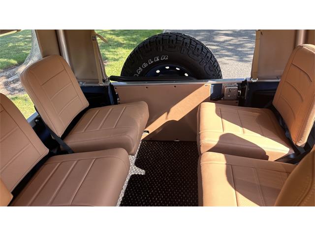 1995 Land Rover Defender 90 (CC-2098780) for sale in Southampton, New York