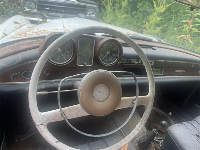 1965 Mercedes-Benz 220SE (CC-2099191) for sale in Winnetka , Illinois