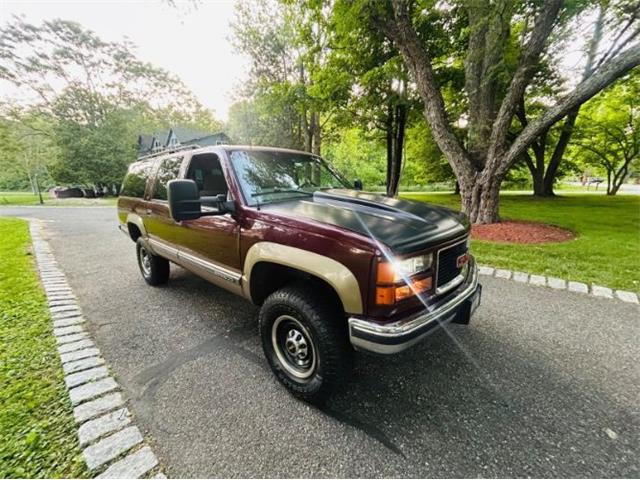 1998 GMC Suburban (CC-2099265) for sale in Cadillac, Michigan