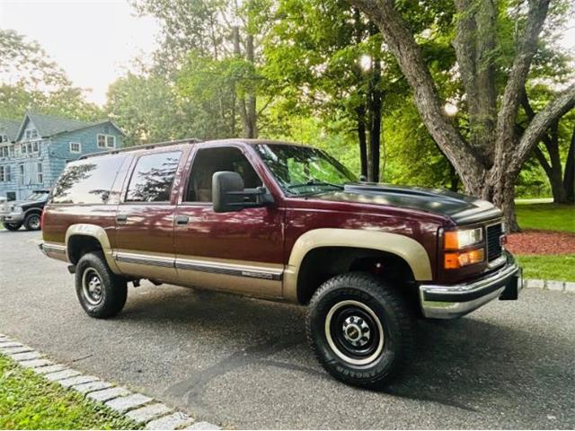 1998 GMC Suburban (CC-2099265) for sale in Cadillac, Michigan