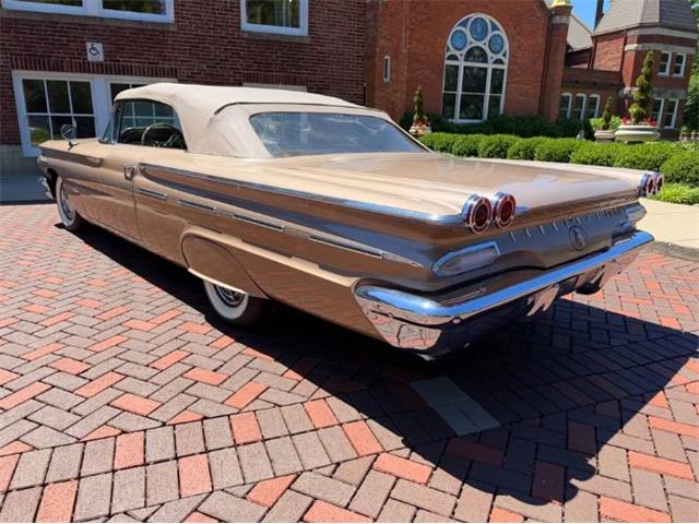 1960 Pontiac Bonneville (CC-2099279) for sale in Cadillac, Michigan