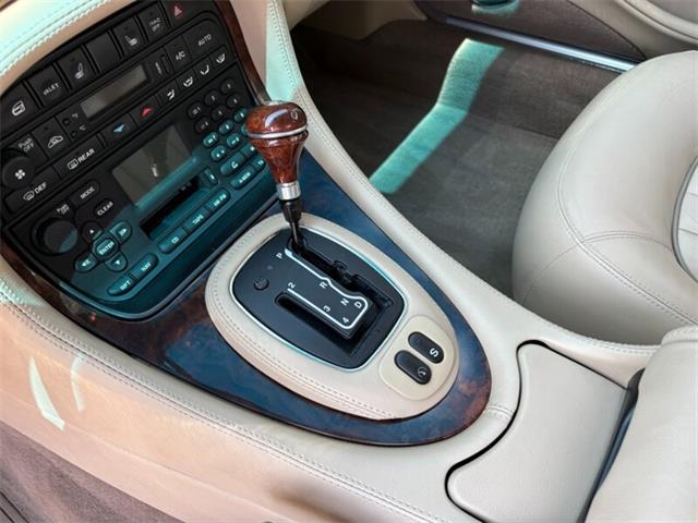 2002 Jaguar XJ8 (CC-2099348) for sale in Statesville, North Carolina