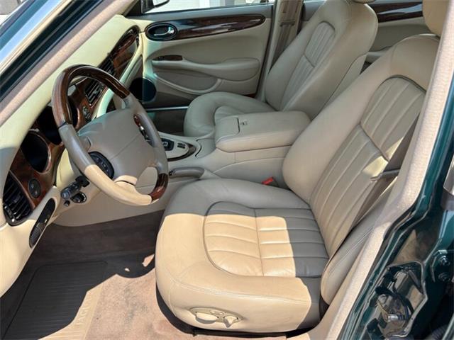 2002 Jaguar XJ8 (CC-2099348) for sale in Statesville, North Carolina