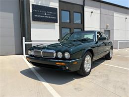 2002 Jaguar XJ8 (CC-2099348) for sale in Statesville, North Carolina