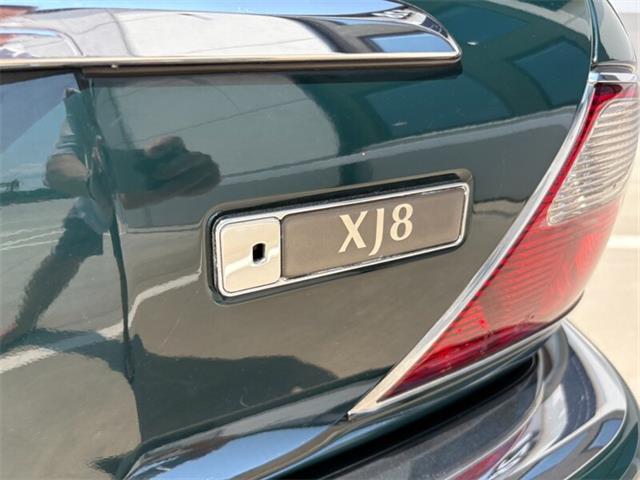 2002 Jaguar XJ8 (CC-2099348) for sale in Statesville, North Carolina