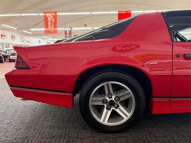 1988 Chevrolet Camaro IROC Z28 (CC-2099533) for sale in Mundelein, Illinois