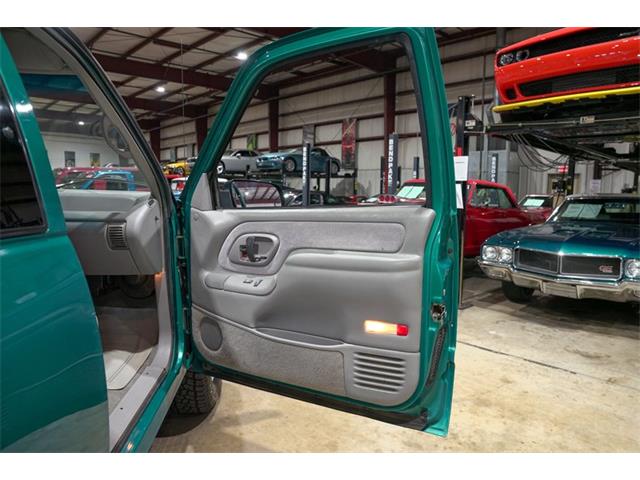 1995 GMC Sierra (CC-2099721) for sale in Kentwood, Michigan
