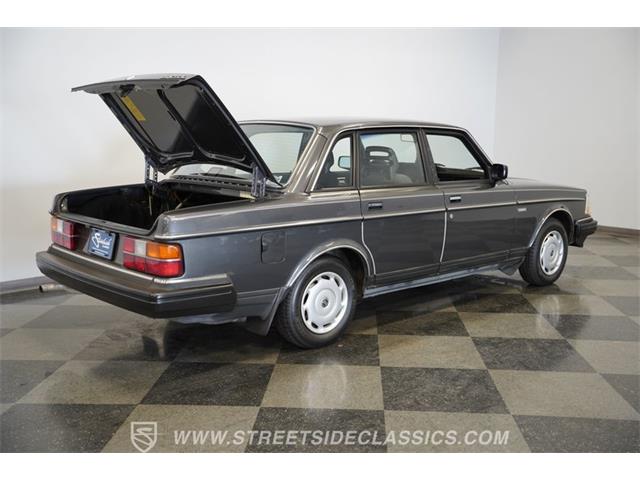 1988 Volvo 240 (CC-2099729) for sale in Mesa, Arizona