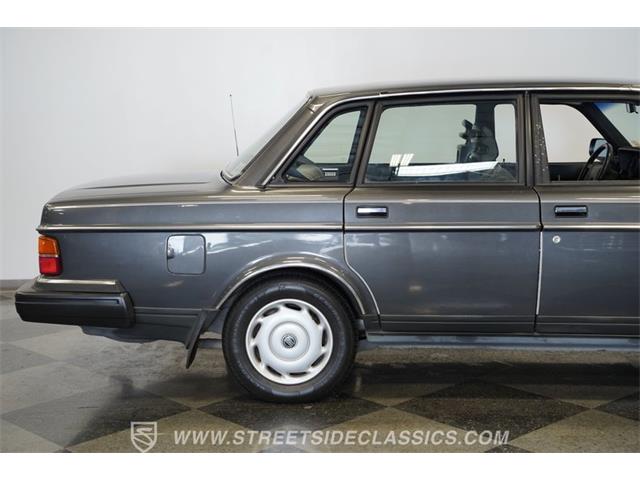 1988 Volvo 240 (CC-2099729) for sale in Mesa, Arizona