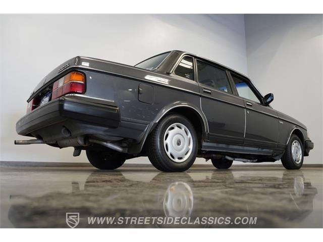 1988 Volvo 240 (CC-2099729) for sale in Mesa, Arizona
