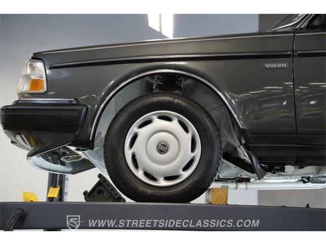 1988 Volvo 240 (CC-2099729) for sale in Mesa, Arizona