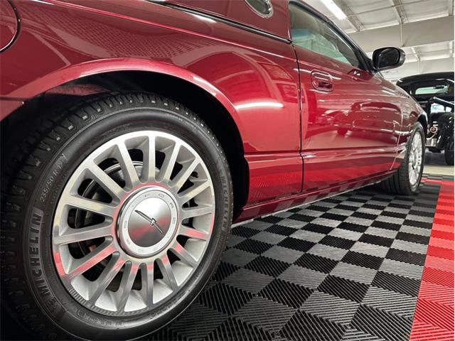 2004 Ford Thunderbird (CC-2099770) for sale in Columbus, Ohio
