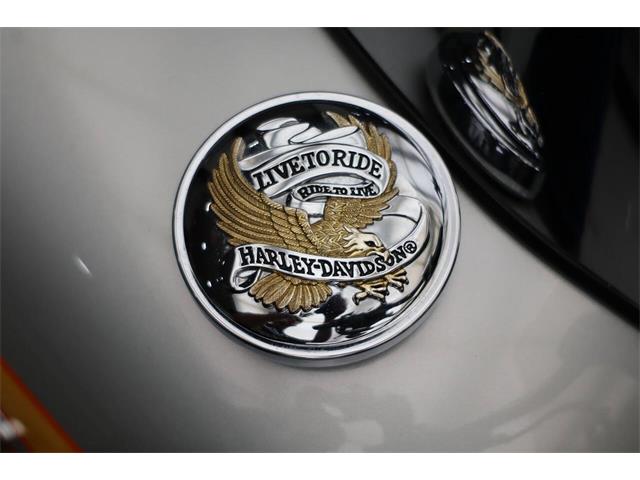 2004 Harley-Davidson Deuce (CC-2099837) for sale in McDonald, Pennsylvania