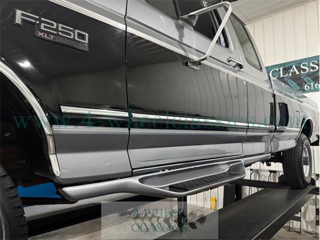 1996 Ford F250 (CC-2099856) for sale in Holland , Michigan
