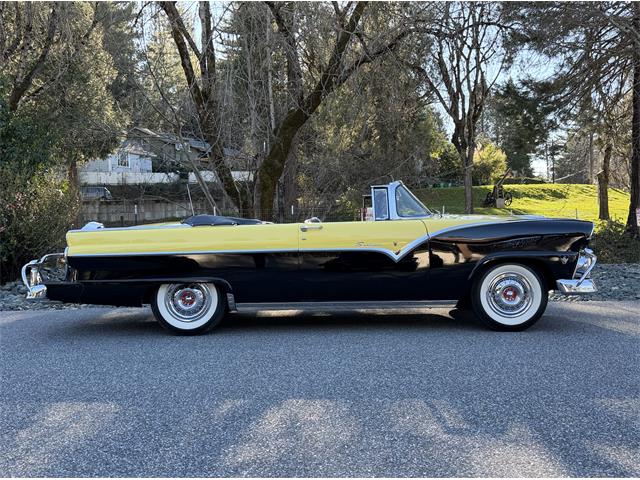 1955 Ford Fairlane (CC-2099896) for sale in Grass Valley, California
