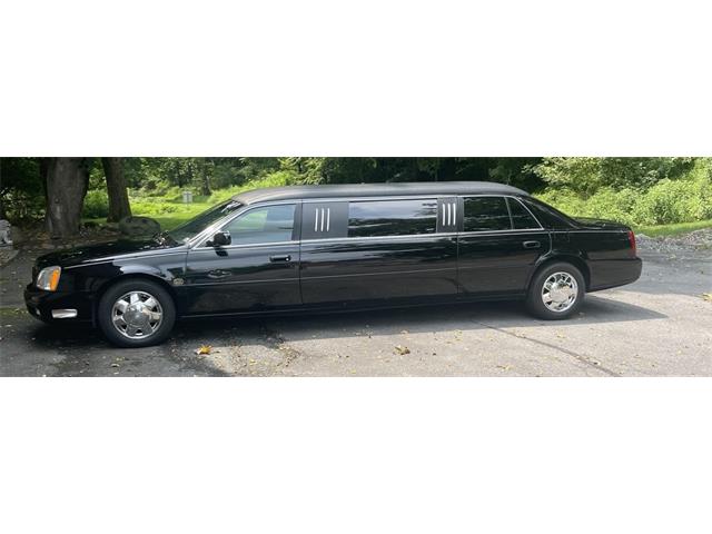 2001 Cadillac Limousine (CC-2099898) for sale in Bangor, Pennsylvania