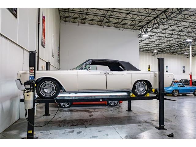 1967 Lincoln Continental (CC-2099947) for sale in Kentwood, Michigan