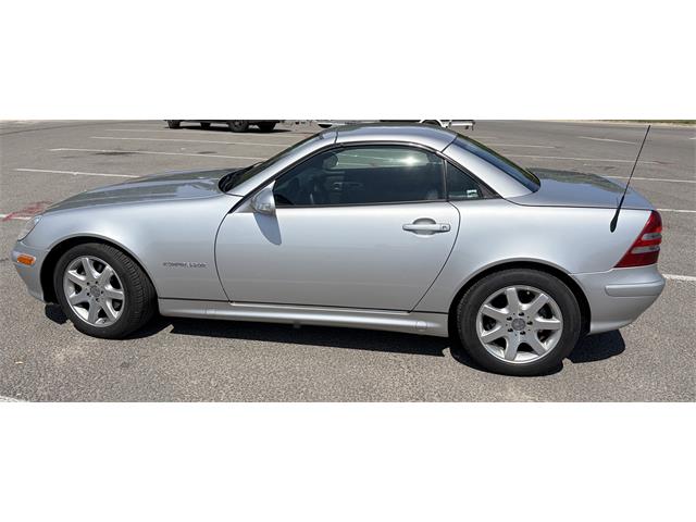 2003 Mercedes-Benz 230SL (CC-2101002) for sale in Fort Erie, Ontario