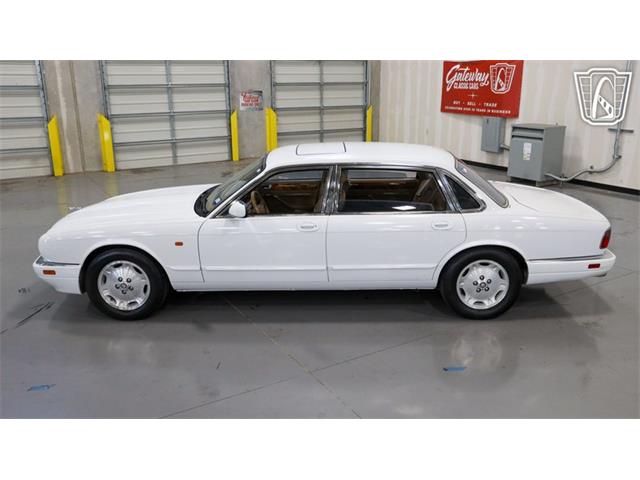1997 Jaguar XJ6L (CC-2101088) for sale in New Braundfels, Texas